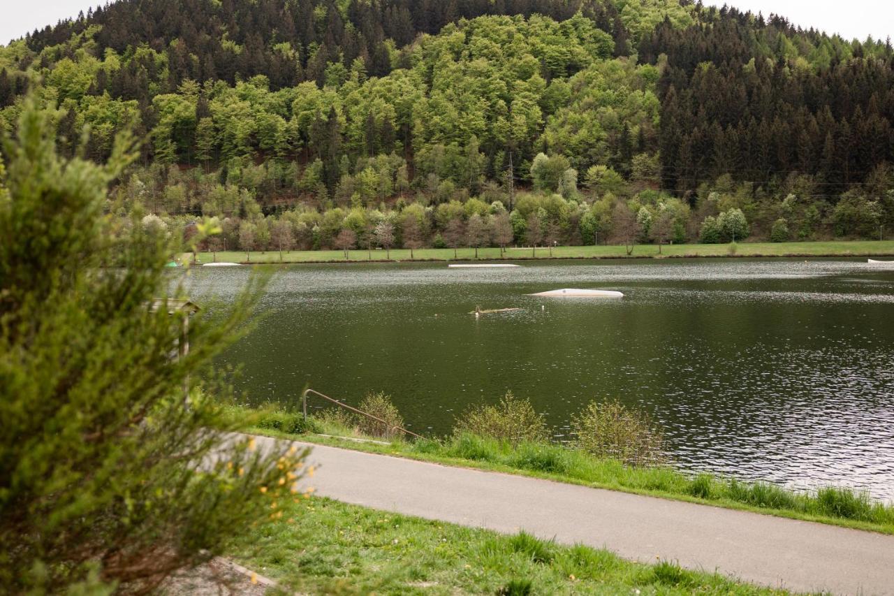 Ferienwohnung Mit Seeblick — Sport Und Erholung Winterberg Exterior photo